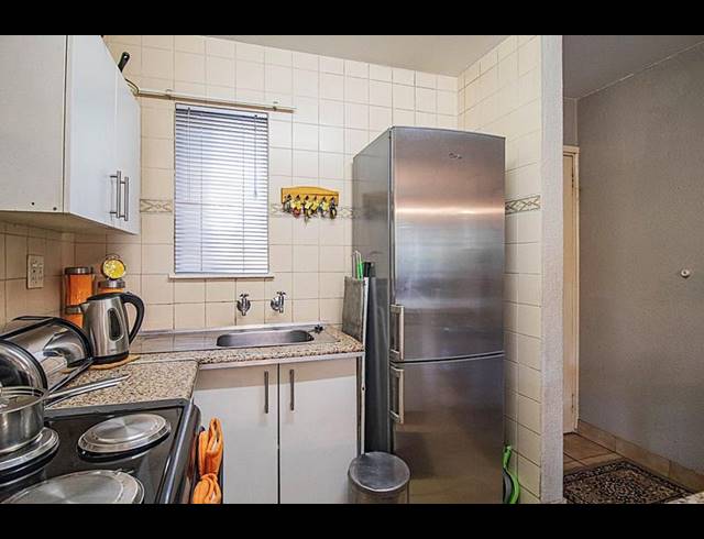 2 BEDROOM TOWNHOUSE FOR SALE IN BEDFORD GARDENS